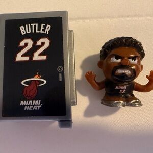 NBA Butler 22 Miami Heat Teenymate Lockers